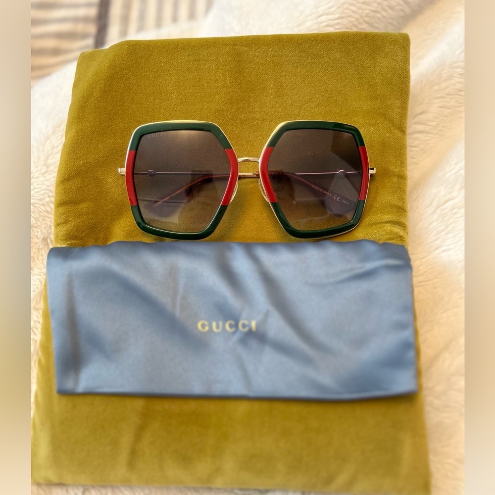 Oversized Gucci sunglasses